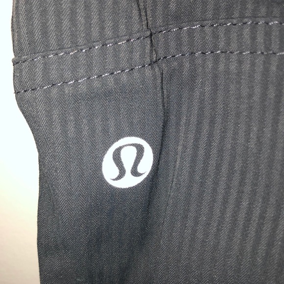 Lulu lemon sweatpants - Picture 7 of 9